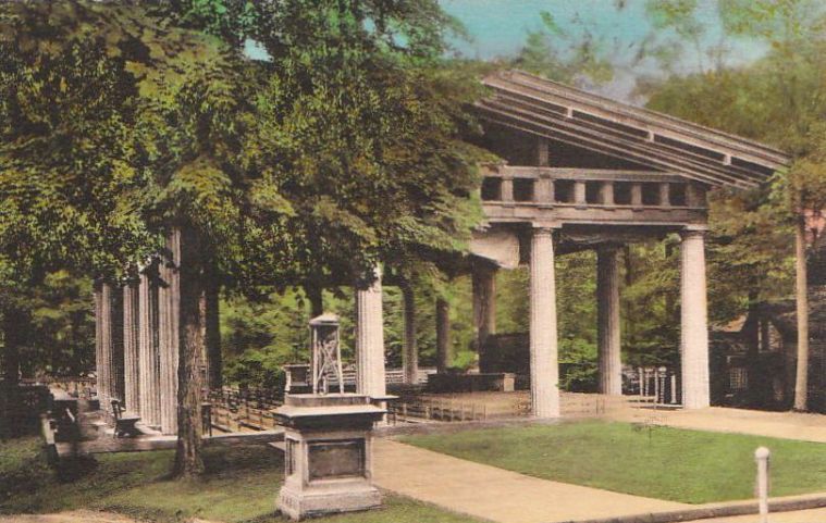 The Hall of Philosophy, viewed from the side