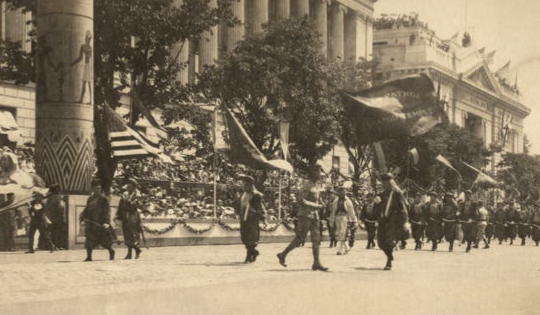 Undated photo of the Masons of Pyramid Temple on parade.