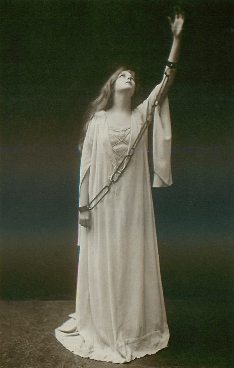 A 1903 photo of a woman posing as Margaret in Faust.